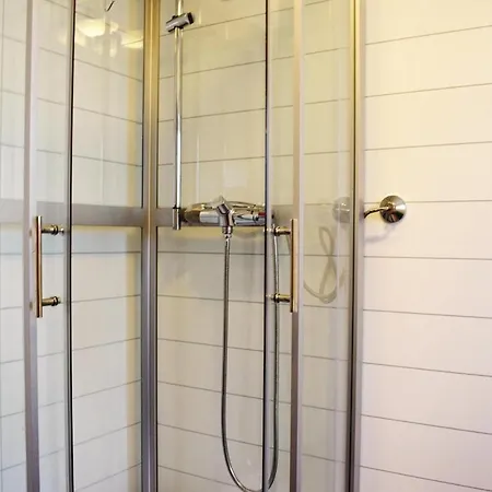 Apartment Nice In W/ Wifi And 2 Bedrooms